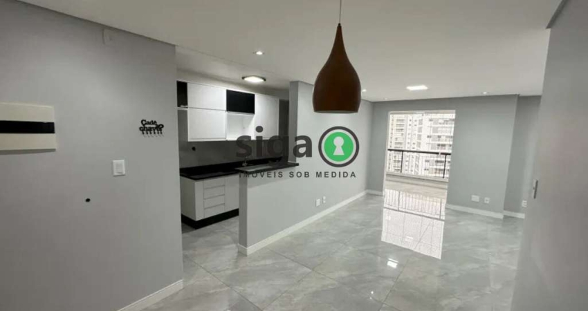 APARTAMENTO Á VENDA NO MORUMBI COM 2 QUARTOS, 2 VAGAS! VARANDA GOURMET