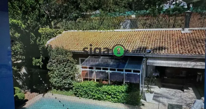 Sobradono  bairro alto de pinheiros, com 3 quartos e 7 banheiros à venda