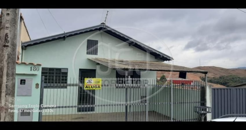Casa com 2 quartos para alugar no Jardim do Contorno, Poços de Caldas 