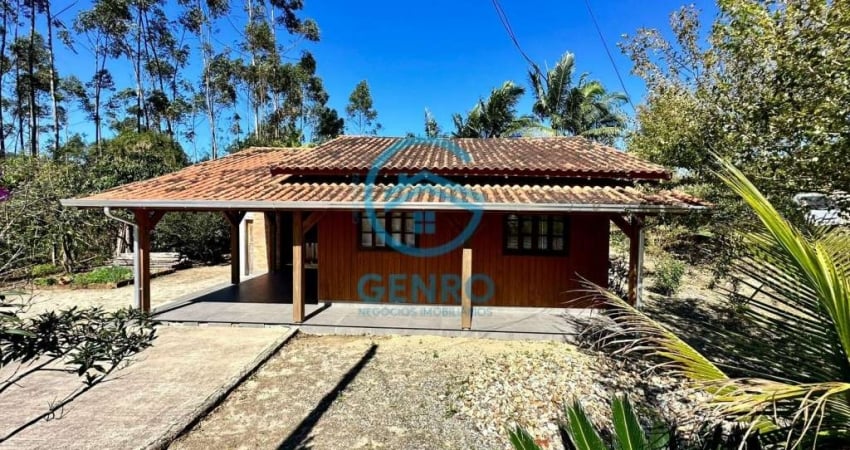 Chácara em Meio a Natureza e Terreno de 600m² à venda em Tijucas/SC