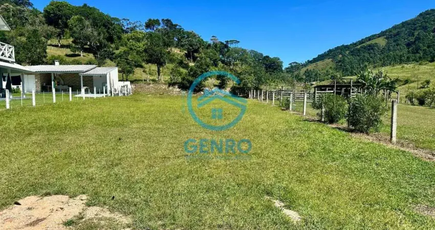 Lote para Chácara com Escritura Pública em Condomínio Rural com uma Excelente Infraestrutura à venda em Tijucas/SC