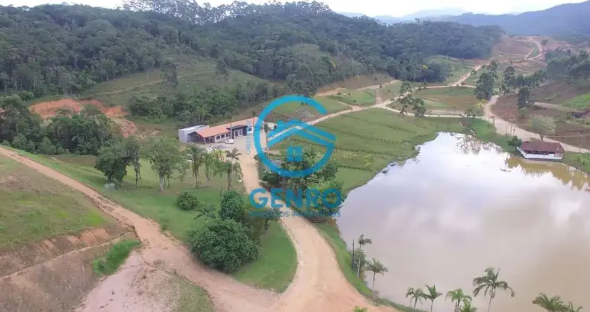 Lote com Escritura Pública em Condomínio Rural com Excelente Infraestrutura à venda em Canelinha/SC