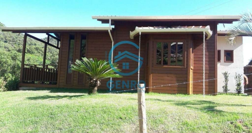 Chácara em Meio a Natureza com Piscina e Terreno de 2.300m² à venda em Águas Mornas/SC