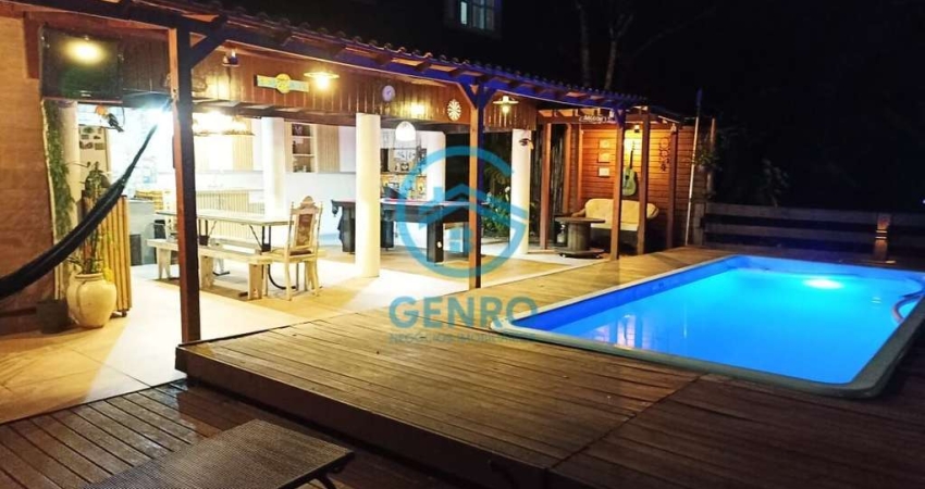 Chácara em Meio a Natrureza com Piscina e Terreno de 6.000m² à venda em Santo Amaro da Imperatriz/SC