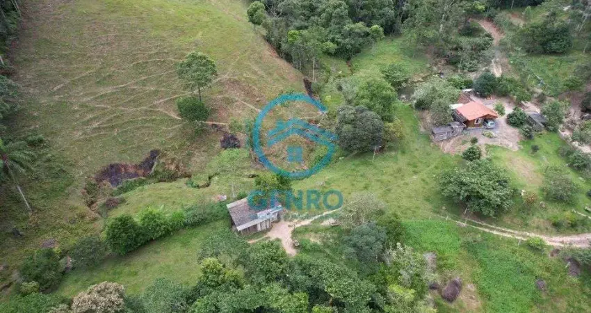 Sítio em meio a natureza com cachoeira, lagoas e terreno de 190.000m² ( 19 hectares ) à venda em canelinha/sc