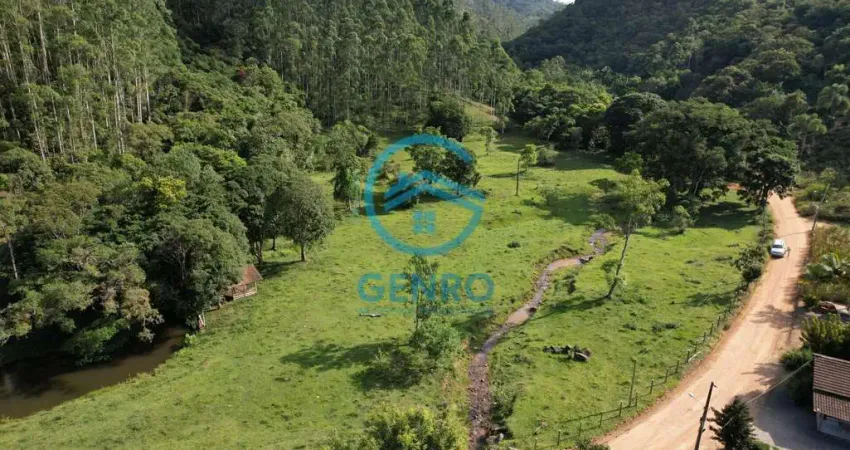 Área para sítio em meio a natureza com riacho e terreno de 70.000m² ( 07 hectares ) à venda em são joão batista/sc
