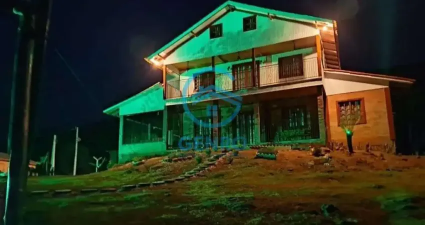 Pousada na serra catarinense com cachoeira e terreno de 30.000m² (03 hectares) à venda em urubici/sc