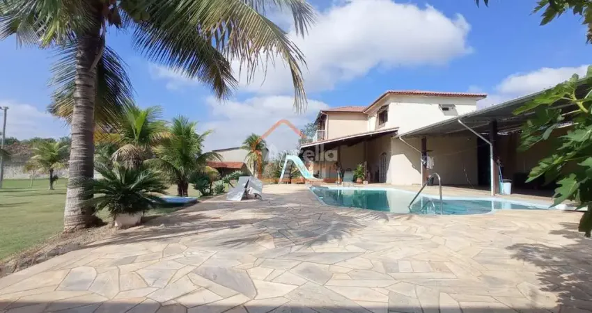 CHÁCARA , COM PISCINA, COM 6500m² LOCALIZADA EM MOGI MIRIM