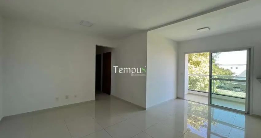 Lake Side Residence - CONDOMINIO LAKE SIDE RESIDENCE APARTAMENTO TERREO, 03 Quartos 1 SUITE, AMPLA AREA VERDE COM PISCINA