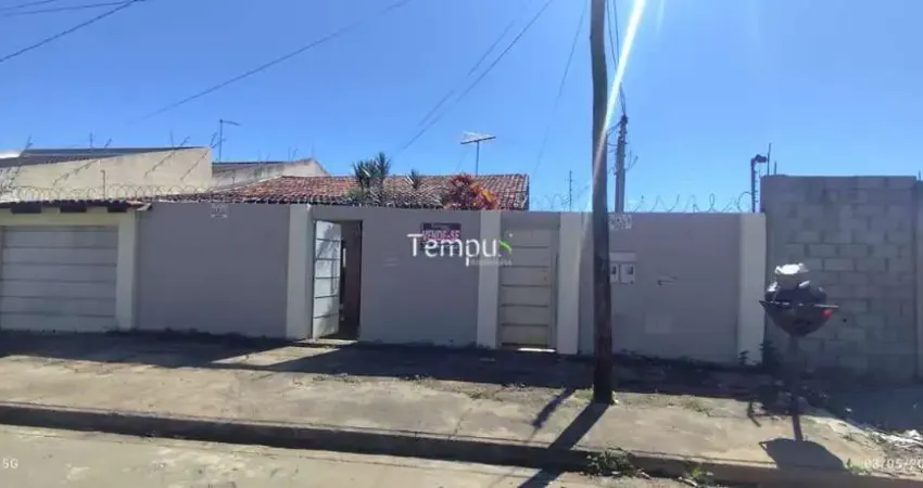 Casa 3 quartos 1 suíte, 441 m² terreno, 185 m² construído, em Cardoso Continuação, Aparecida de Goiânia/GO