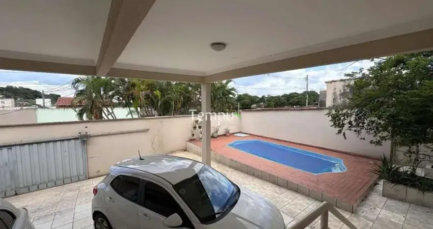Casa com 5 quartos à venda na Avenida Manaus, Vila João Vaz, Goiânia