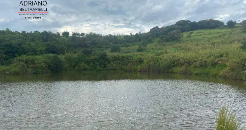 Terreno 60.000m², lago e duas casas - condomínio rural joaquim egídio