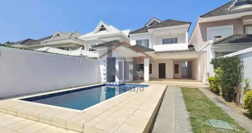 Casa em condomínio fechado com 4 quartos para alugar na Estrada dos Bandeirantes, Recreio dos Bandeirantes, Rio de Janeiro