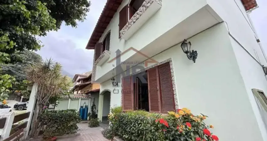 Casa em condomínio fechado com 4 quartos à venda na Rua Jorge Figueiredo, Anil, Rio de Janeiro