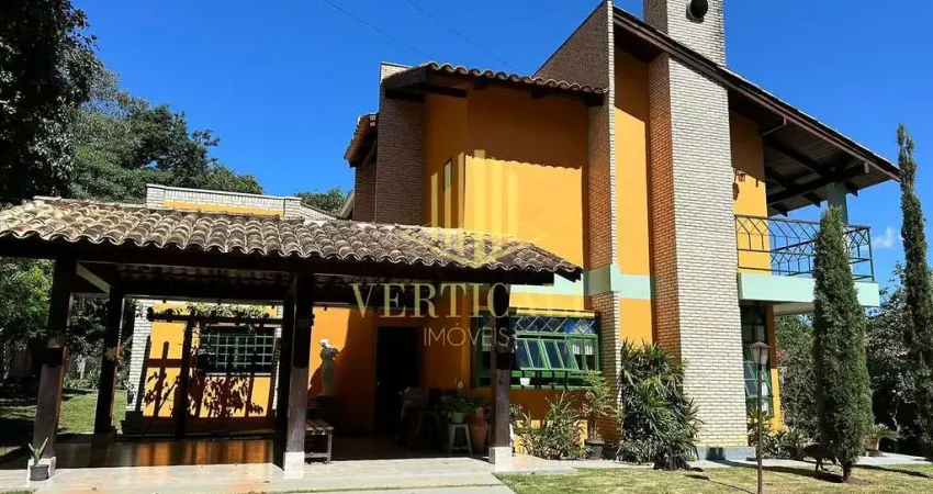 Casa/ Sobrado à venda, 2.140m² de área total do terreno - Jardim da Mata, Chapada dos Guimarães, MT