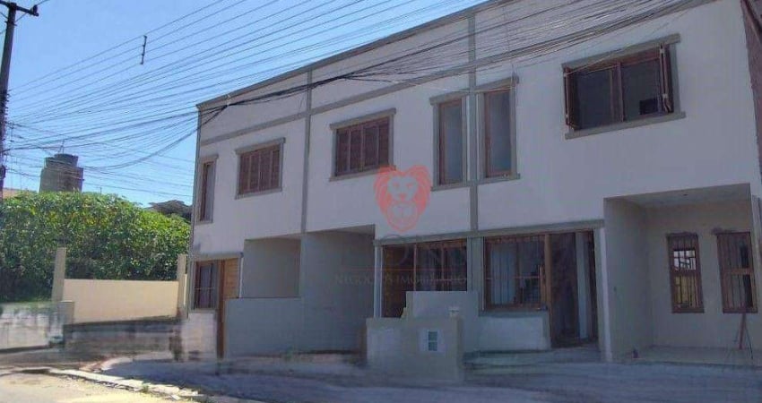 Sobrado à venda, 57 m² por R$ 315.000,00 - Vila Silveira Martins - Cachoeirinha/RS