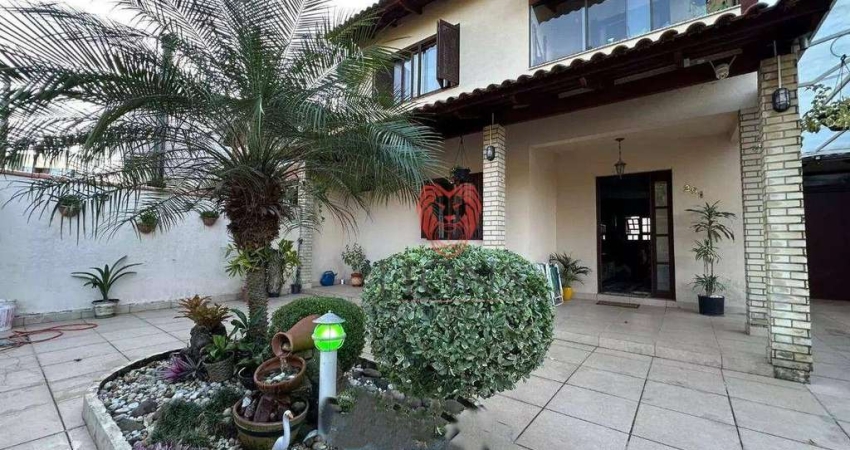 Sobrado com 4 dormitórios à venda, 227 m² por R$ 899.000 - Paradiso - Gravataí/RS