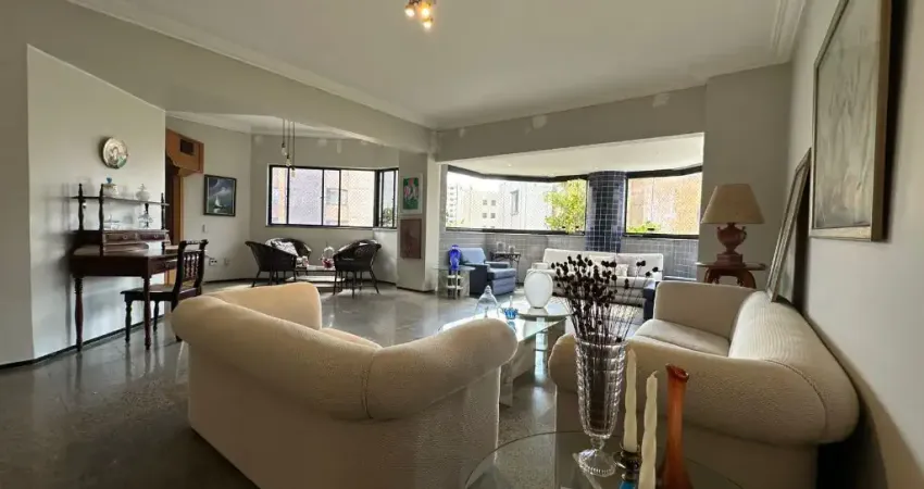 VOCÊ EXIGE EXCLUSIVIDADE? ENTÃO ESSE APARTAMENTO É PRA VOCÊ!