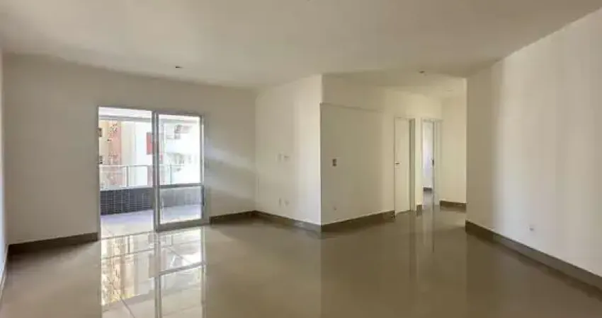 Apartamento à venda no bairro guilhermina com duas vagas de garagem