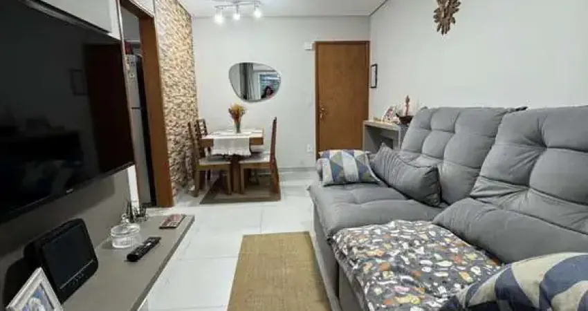 Apartamento semimobiliado 2 dormitórios sendo 1 suíte guilhermina - praia grande