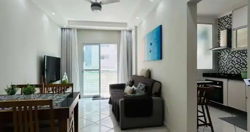 Apartamento com 2 dormitórios e uma suíte no bairro ocian-praia grande