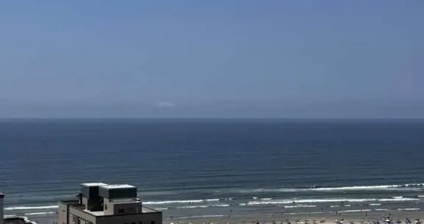 Cobertura á venda 3 quartos 1 suíte piscina Guilhermina- Praia Grande São Paulo