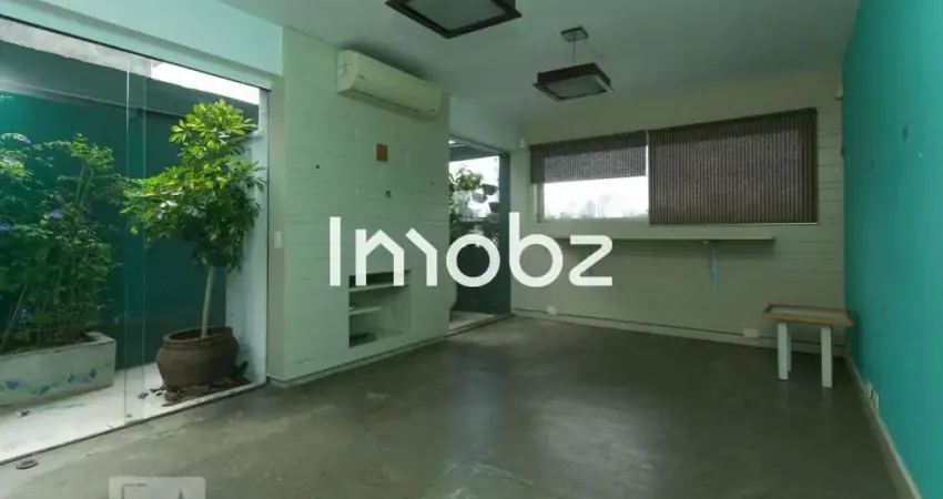 Casa com 3 quartos à venda na Rua Madalena, 284, Vila Madalena, São Paulo