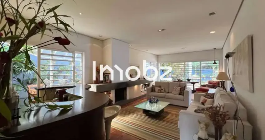 Casa com 5 quartos à venda na Rua Castro Delgado, 211, Alto de Pinheiros, São Paulo