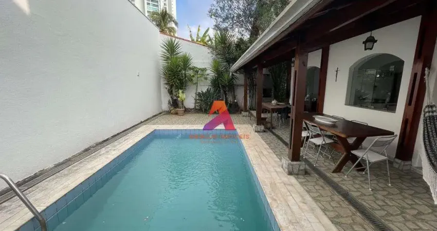 Casa à Venda no Jardim das Colinas | Parte Alta - Abaixo do Mercado.