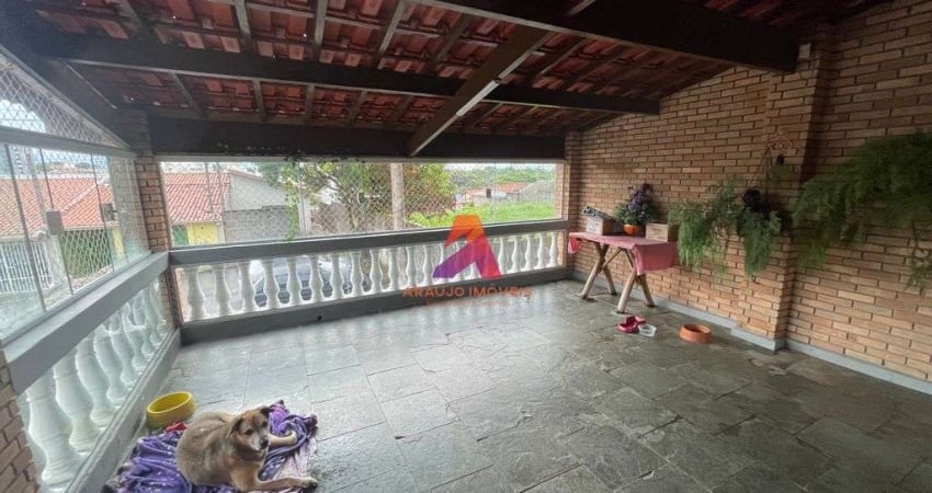 Casa a Venda em Rua sem Saída Bosque dos Eucaliptos | Vamos conhecer?