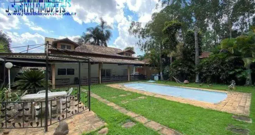 Estilo campestre. 4d(3sts) acessibilidade, lazer, natureza, casa caseiro!