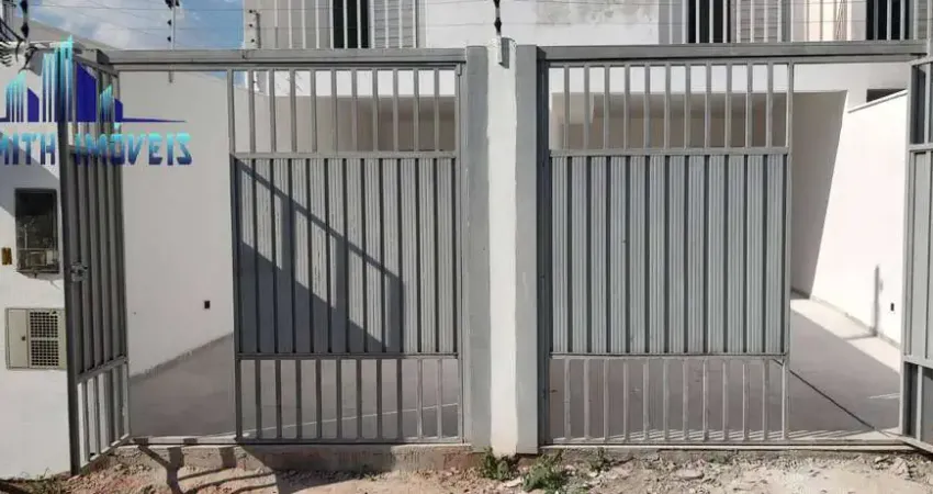 Sobrado novo, 2 suítes, 2 vagas, salão/3º dorm. parque ipê km 19.