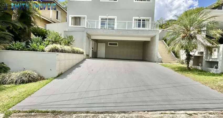 Casa c/ 400m³  no golf village, fazendinha. piscina, gourmet, escritório