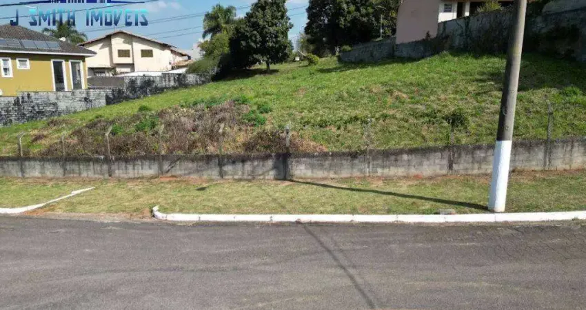 Lote 1.153,50 m², limpo, alto e com vista! cond. fechado alto padrão.