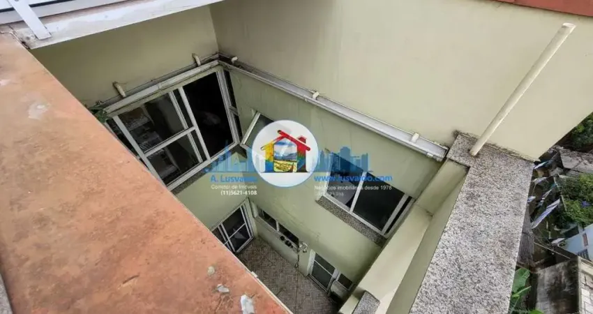 Prédio com 4 pavimentos, sendo 2 salões de 200m² e mais 3 apartamentos e terraço no planalto!