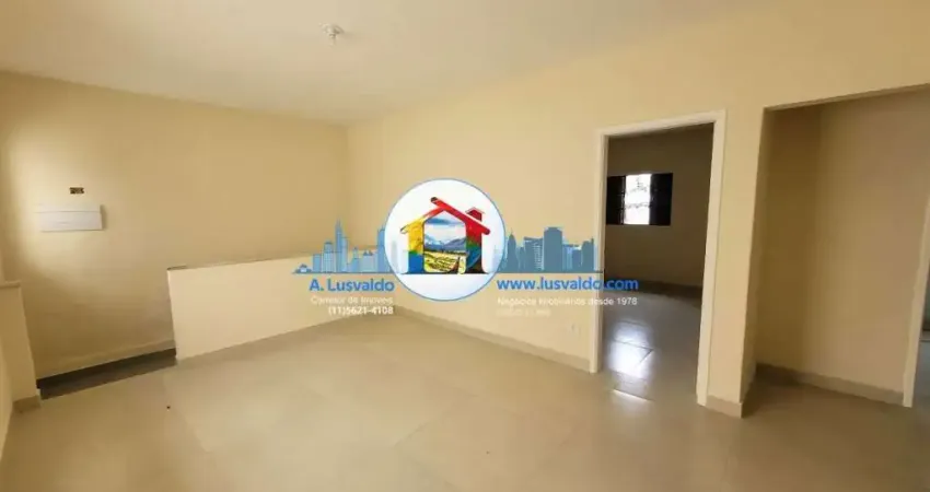 Bela casa reformada com 2 amplos dormitórios no Parque Jabaquara!