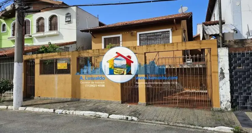 Casa em área de 250m² com 2 suítes e 1 vaga no Jardim Consórcio, São Paulo/SP