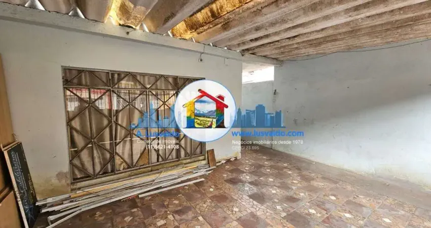 Sobrado com 3 dormitórios, pequena edícula e 2 vagas em americanópolis