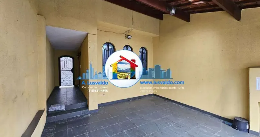 Sobrado com 3 dormitórios, edícula, churrasqueira e 2 vagas no jardim calux, região do planalto em são bernardo do campo