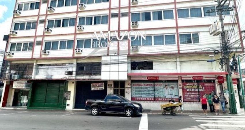 Prédio com 3 salas à venda no Centro, Manaus 