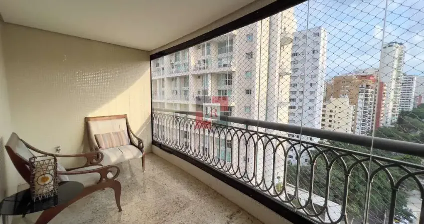 Apartamento com 3 quartos para alugar na Rua Visconde de Cachoeira, 657, Moema, São Paulo