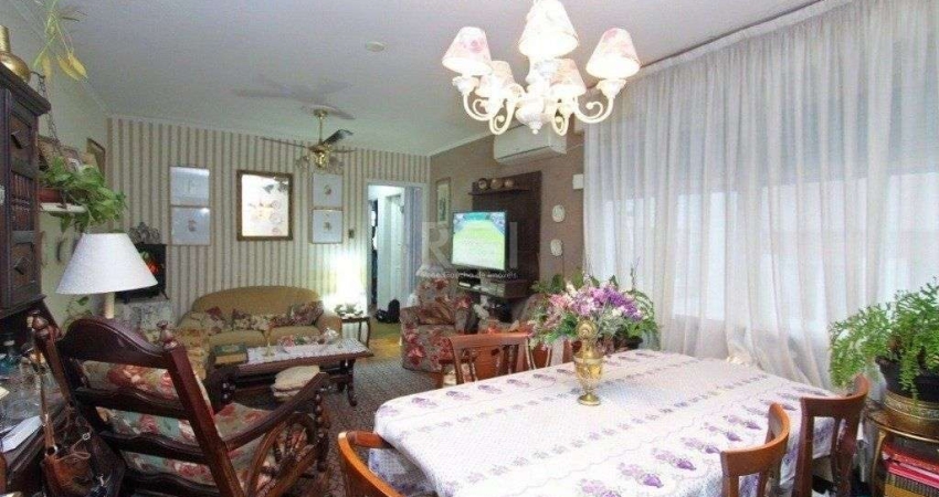 Apartamento com 3 quartos à venda na Rua Mariante, 711, Rio Branco, Porto Alegre