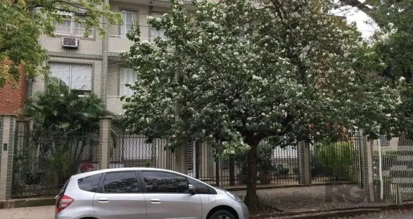 Apartamento de 3 dormitórios Térreo no bairro Moinhos de Vento