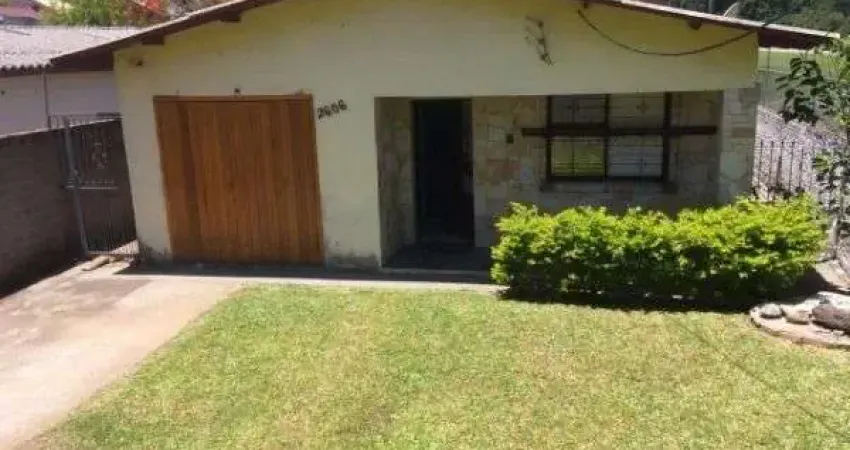 Terreno à venda na Avenida Juca Batista, 2606, Cavalhada, Porto Alegre