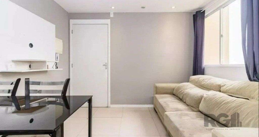 Apartamento de 2 dormitórios de 42m², no bairro Glória