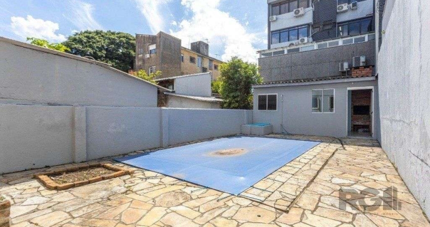 Casa com 2 dormitórios no bairro auxiliadora