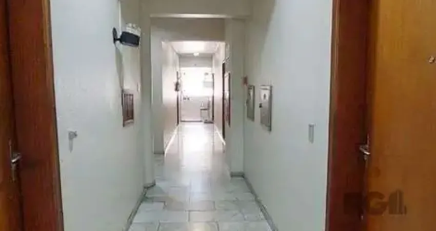 Sala comercial para alugar na Avenida Wenceslau Escobar, 2984, Tristeza, Porto Alegre