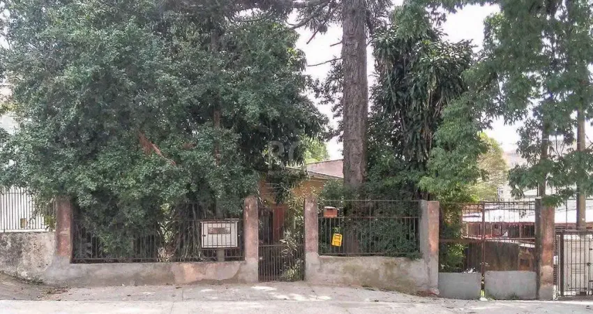 Terreno à venda na Rua Comandai, 91, Cristal, Porto Alegre