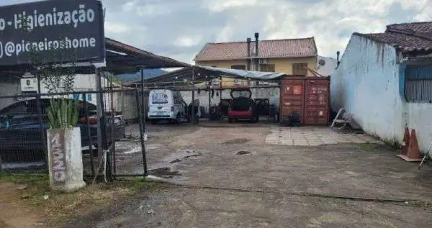 Terreno à venda na Avenida Edgar Pires de Castro, 1320, Hípica, Porto Alegre