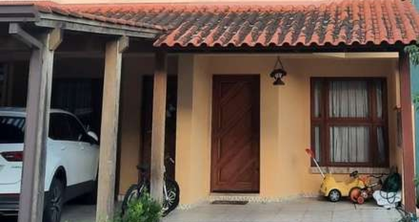 Casa em Condomínio, 131m², 2 dormitórios, 1 vaga no bairro Cavalhada
